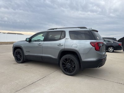 2023 GMC Acadia AWD SLT