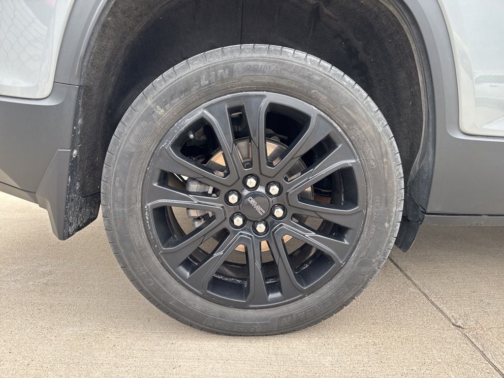 2023 GMC Acadia AWD SLT