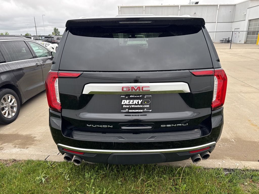 2021 GMC Yukon 4WD Denali
