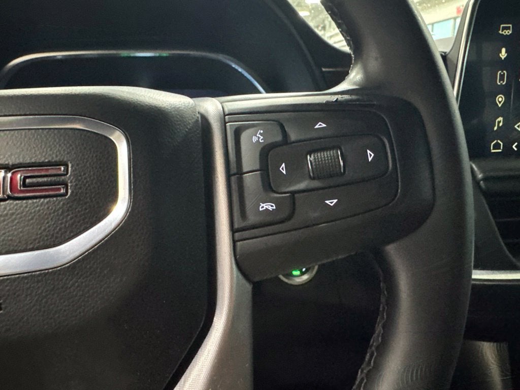 2024 GMC Yukon XL 4WD SLE