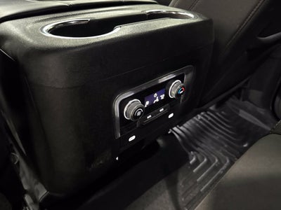 2024 GMC Yukon XL 4WD SLE