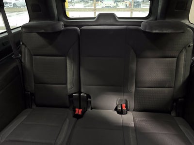 2024 GMC Yukon XL 4WD SLE