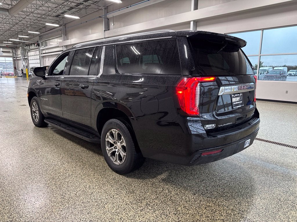 2024 GMC Yukon XL 4WD SLE
