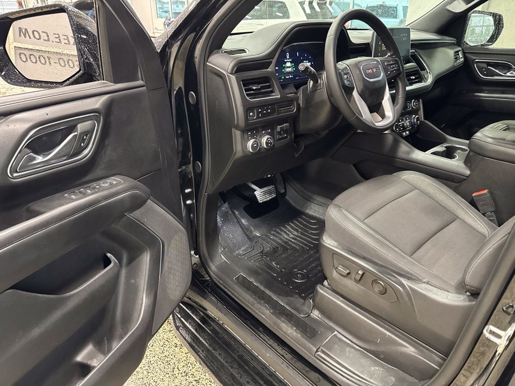 2024 GMC Yukon XL 4WD SLE
