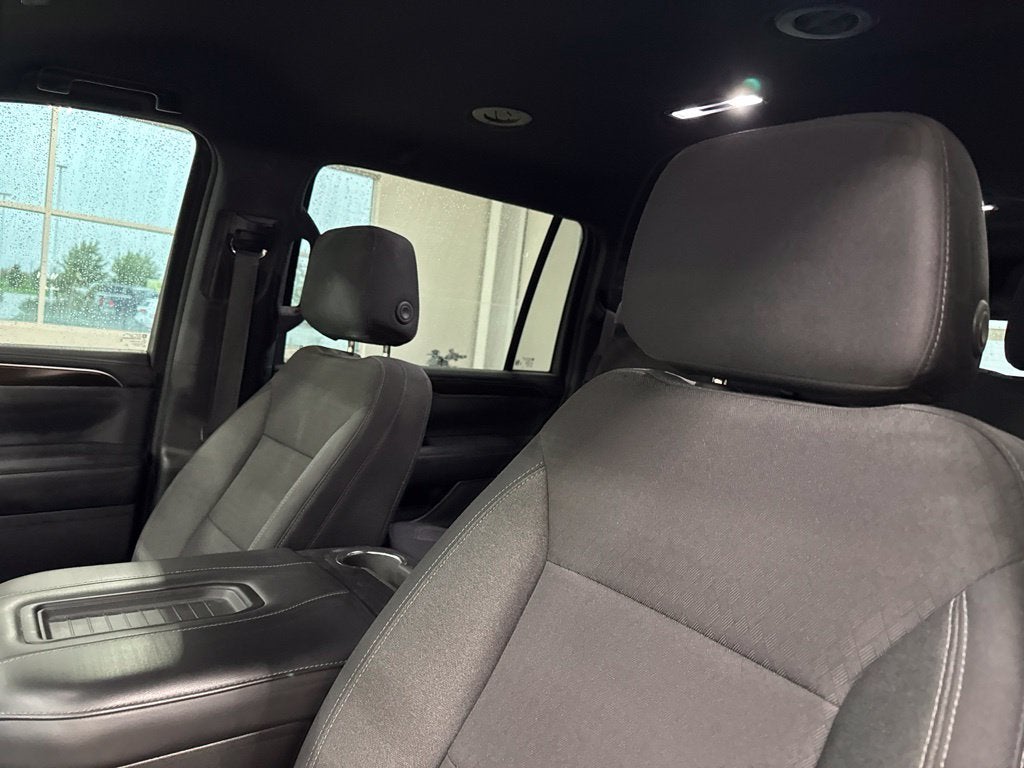 2024 GMC Yukon XL 4WD SLE