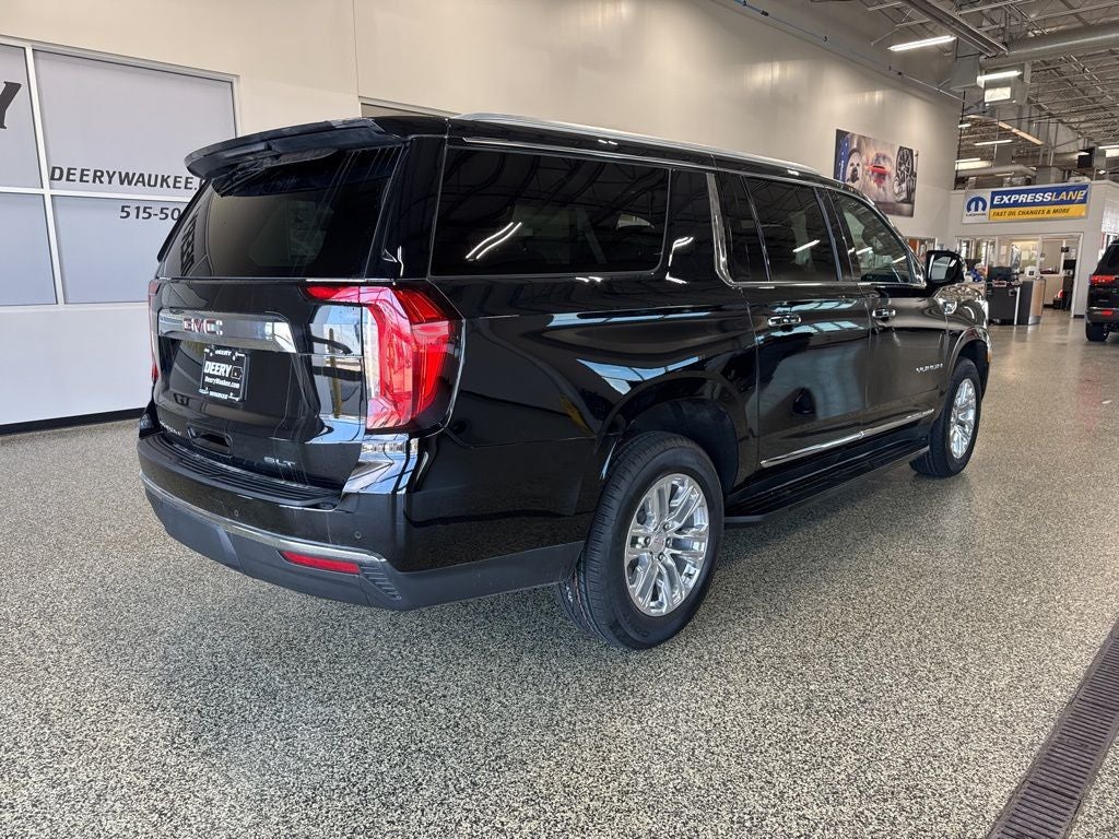 2023 GMC Yukon XL 4WD SLT