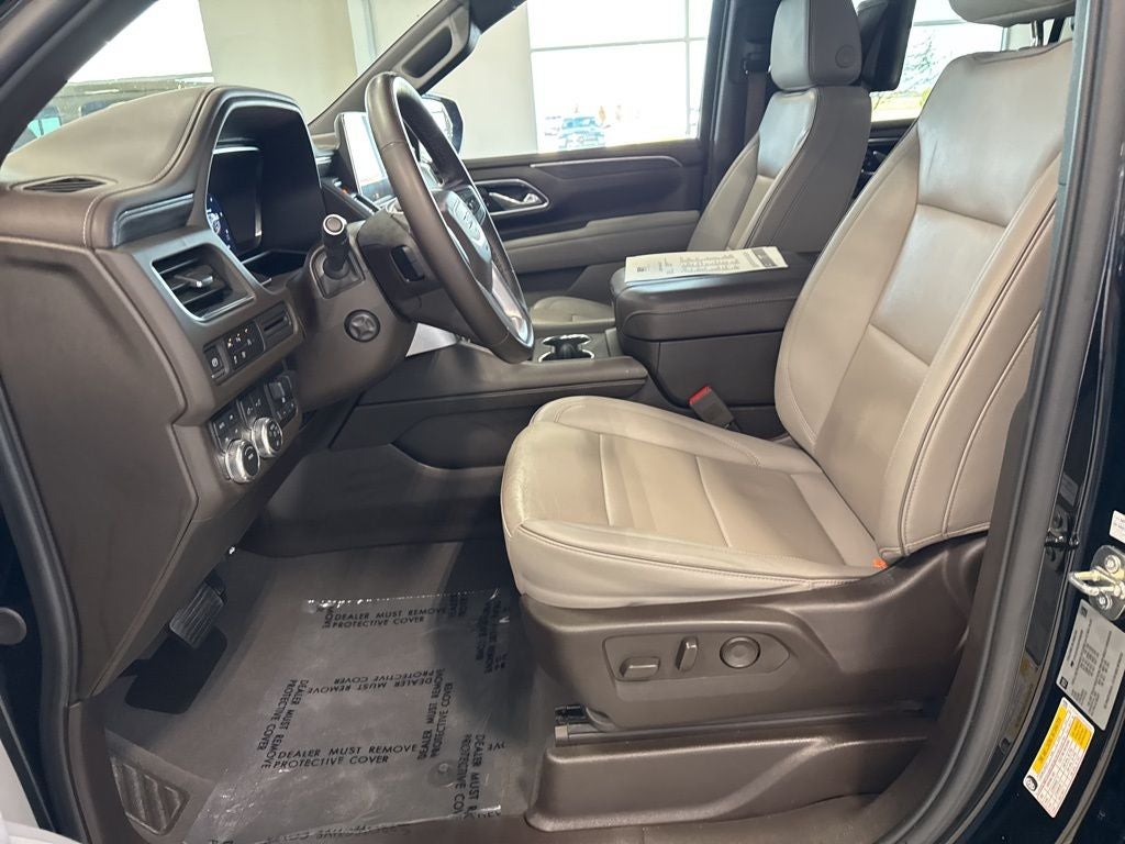 2023 GMC Yukon XL 4WD SLT