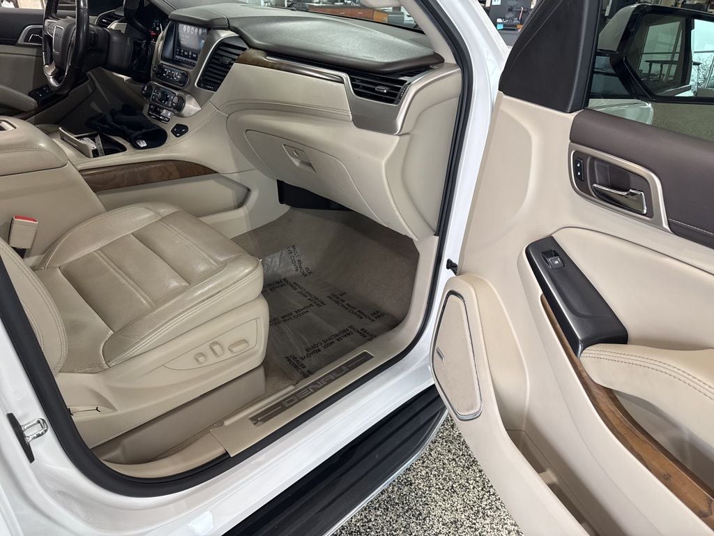 2020 GMC Yukon XL 4WD Denali