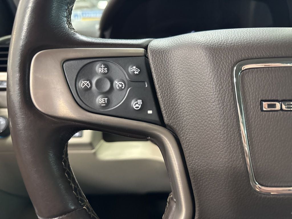 2020 GMC Yukon XL 4WD Denali