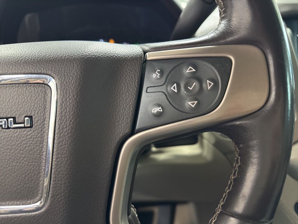 2020 GMC Yukon XL 4WD Denali