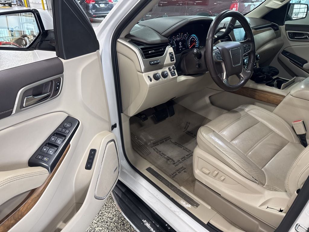 2020 GMC Yukon XL 4WD Denali