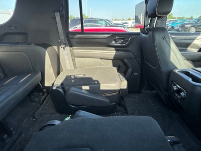 2023 GMC Yukon XL 4WD AT4