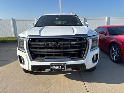 2023 GMC Yukon XL 4WD AT4