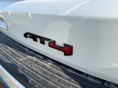2023 GMC Yukon XL 4WD AT4