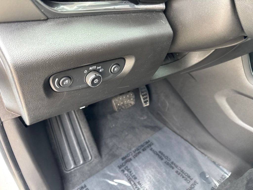 2021 Chevrolet Traverse FWD LT Cloth