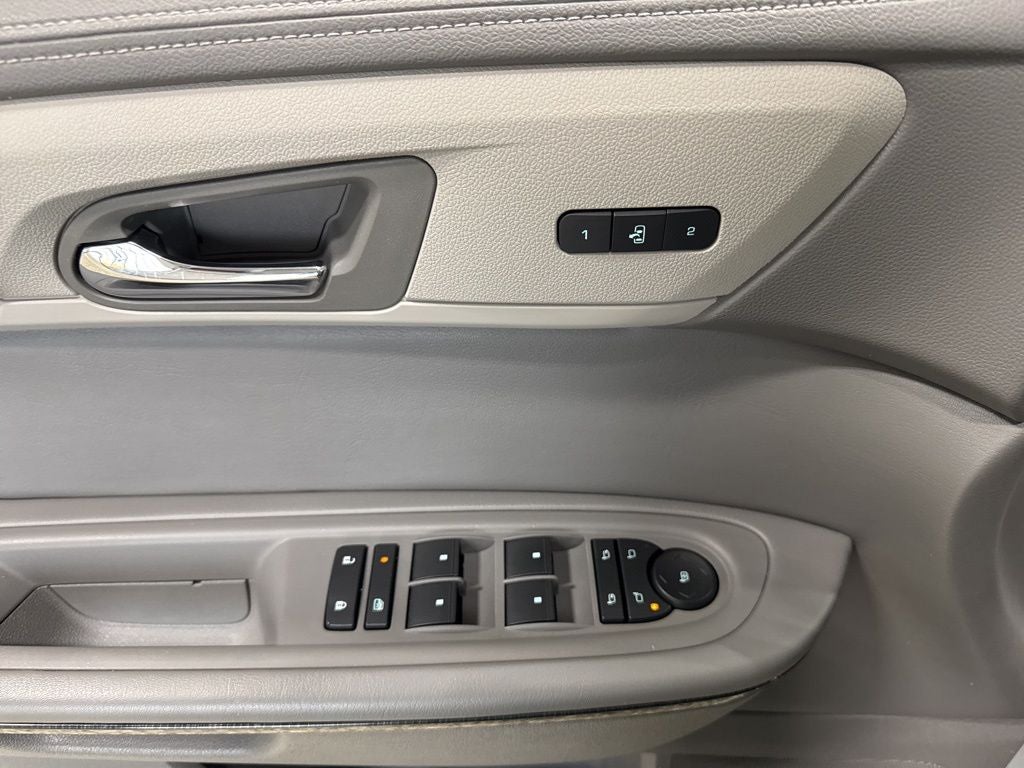 2017 Chevrolet Traverse Premier