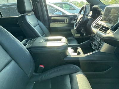 2023 Chevrolet Suburban 4WD LT