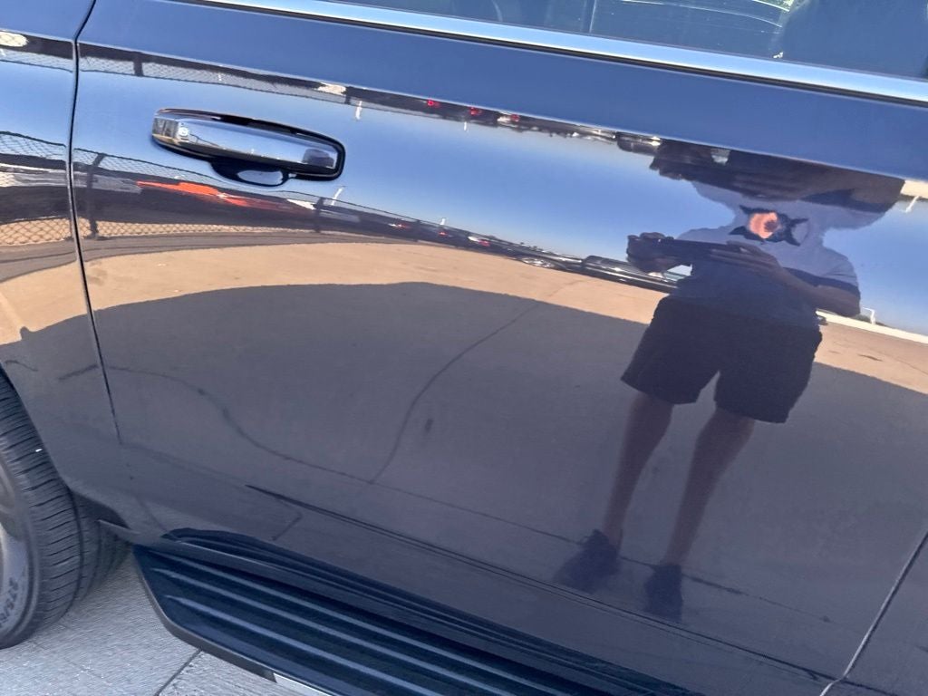 2023 Chevrolet Suburban 4WD LT
