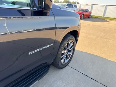 2023 Chevrolet Suburban 4WD LT
