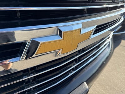 2023 Chevrolet Suburban 4WD LT