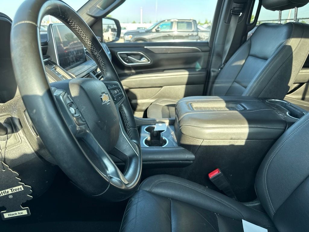 2023 Chevrolet Suburban 4WD LT