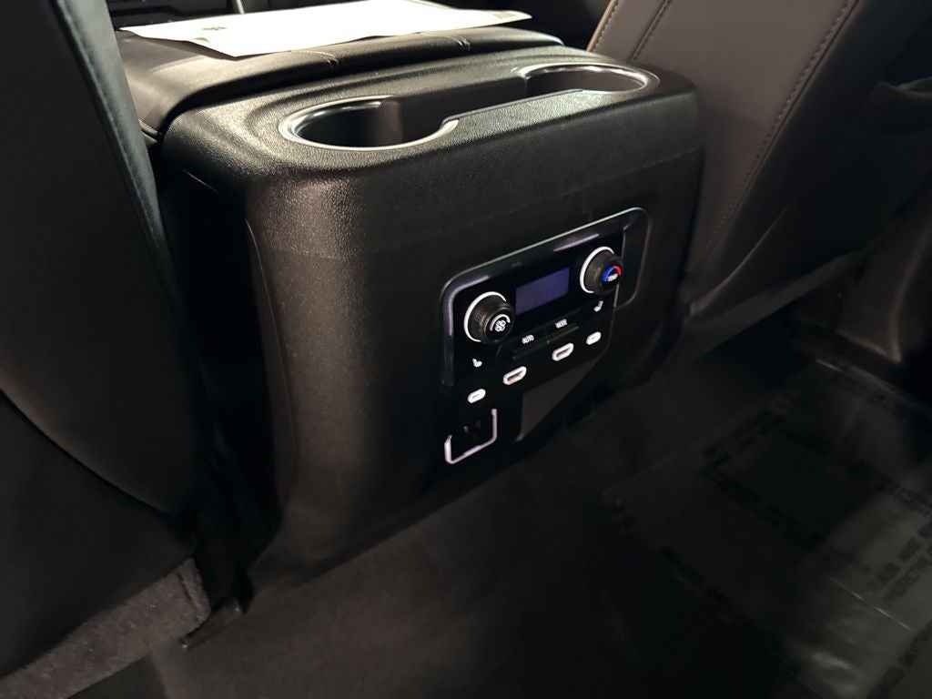 2021 Chevrolet Suburban 4WD Premier