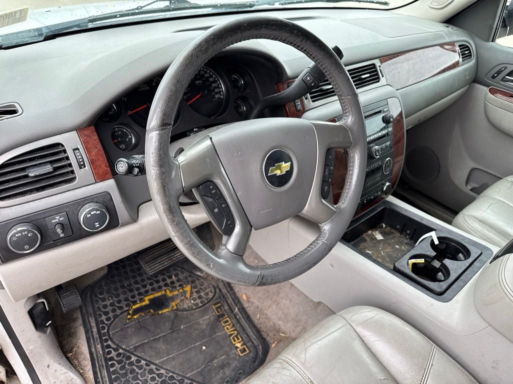 2014 Chevrolet Suburban LT