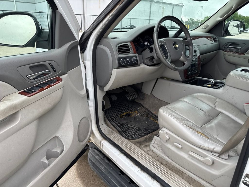 2014 Chevrolet Suburban LT