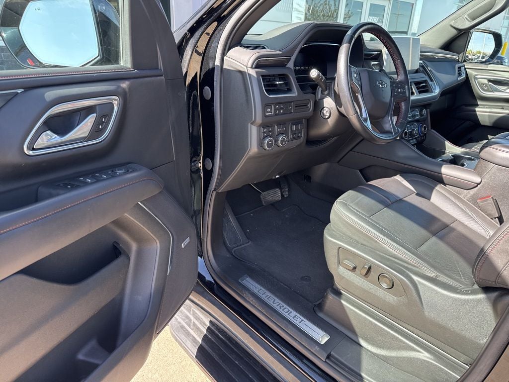 2022 Chevrolet Tahoe 4WD RST