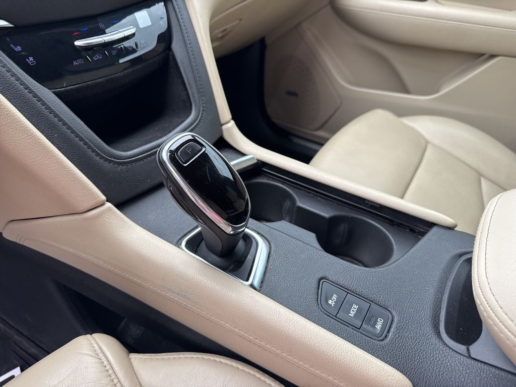 2018 Cadillac XT5 Premium Luxury