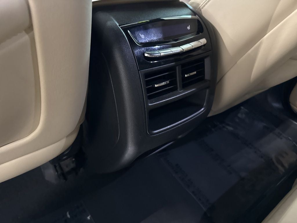 2018 Cadillac XT5 Premium Luxury