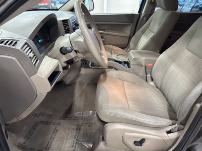 2005 Jeep Grand Cherokee Laredo