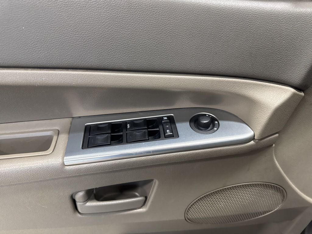 2005 Jeep Grand Cherokee Laredo