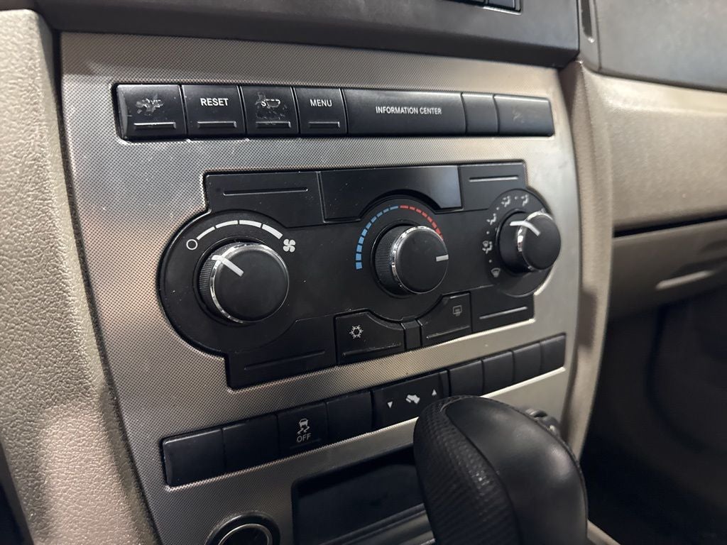 2005 Jeep Grand Cherokee Laredo