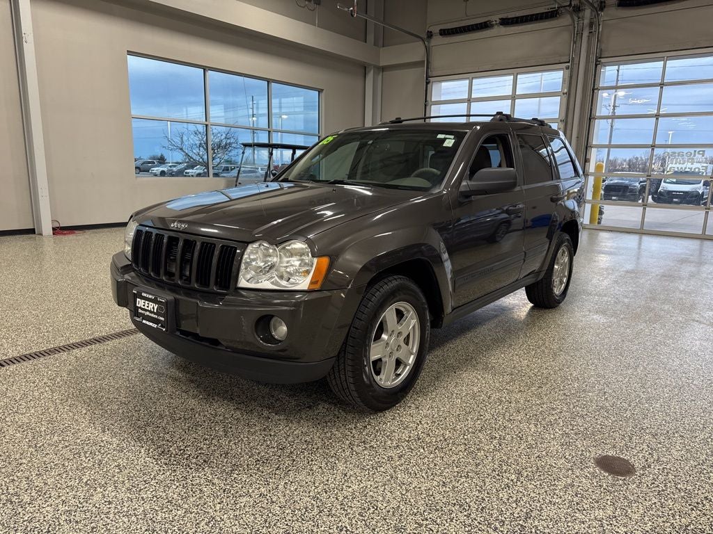 2005 Jeep Grand Cherokee Laredo