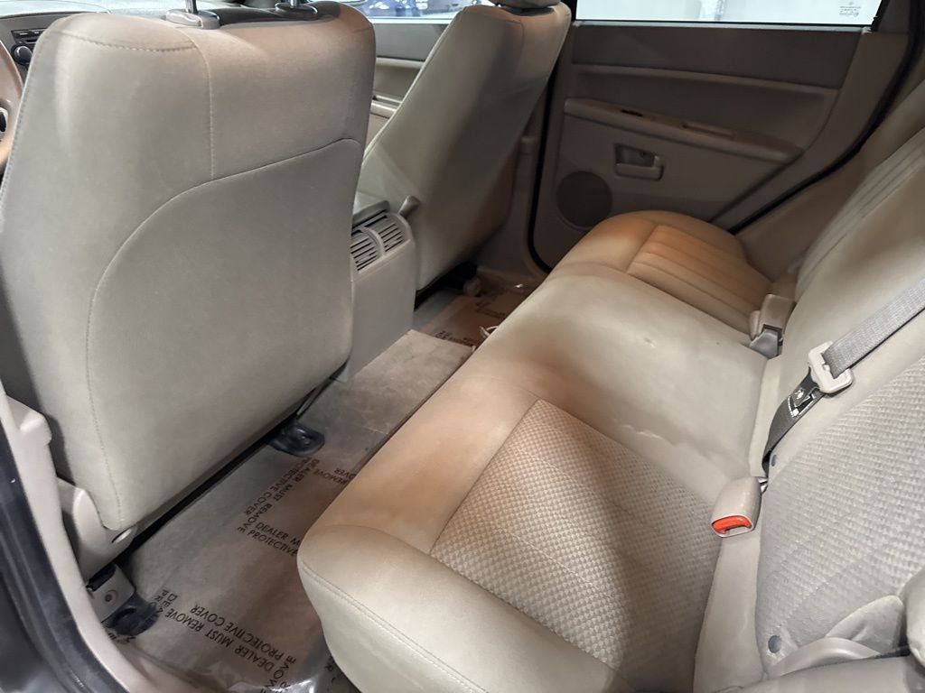 2005 Jeep Grand Cherokee Laredo