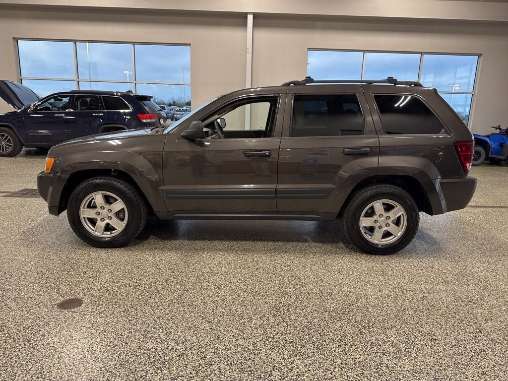 2005 Jeep Grand Cherokee Laredo
