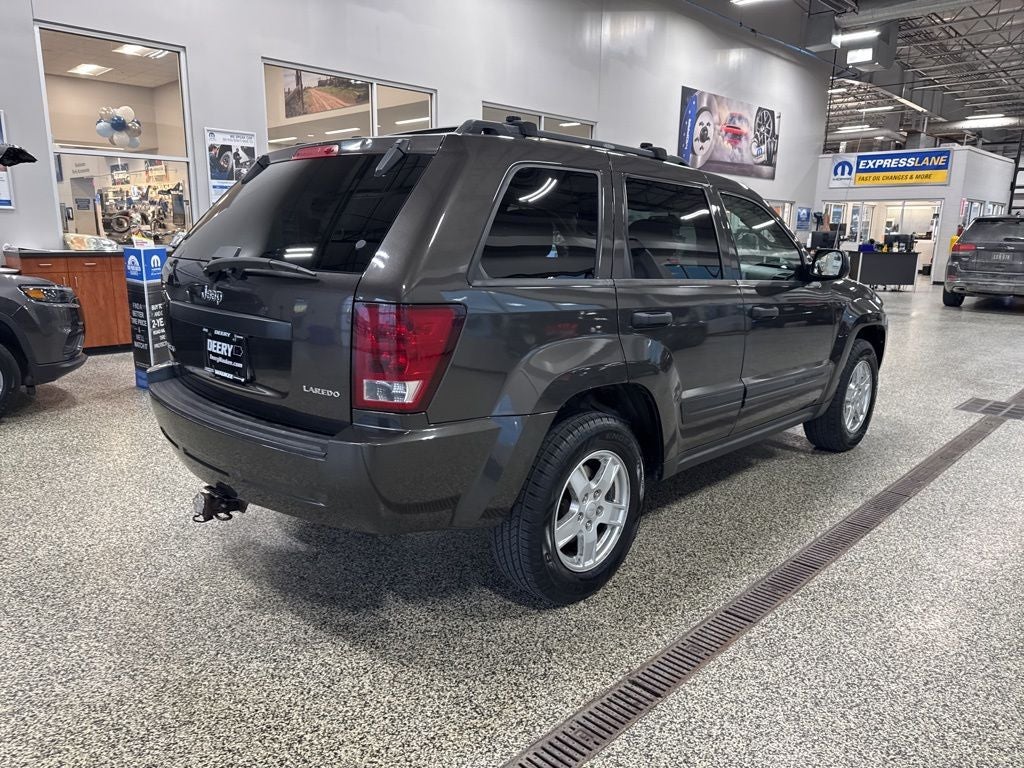 2005 Jeep Grand Cherokee Laredo