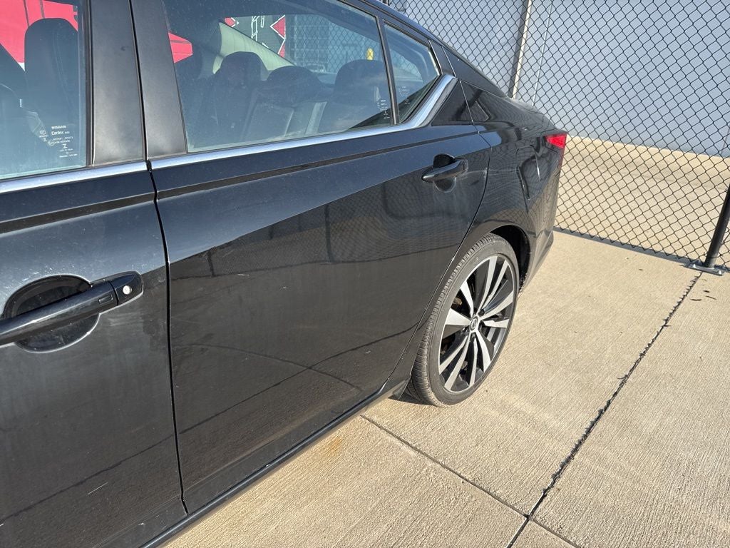 2021 Nissan Altima SR FWD