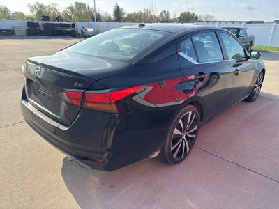 2021 Nissan Altima SR FWD