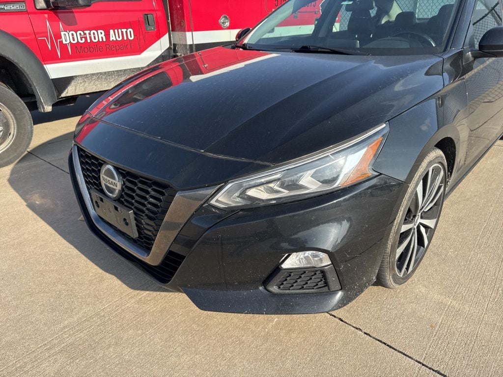2021 Nissan Altima SR FWD