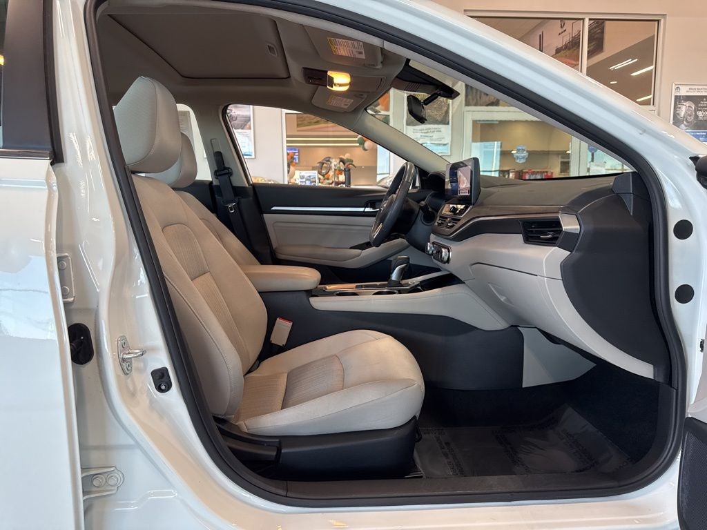 2023 Nissan Altima SV Intelligent AWD