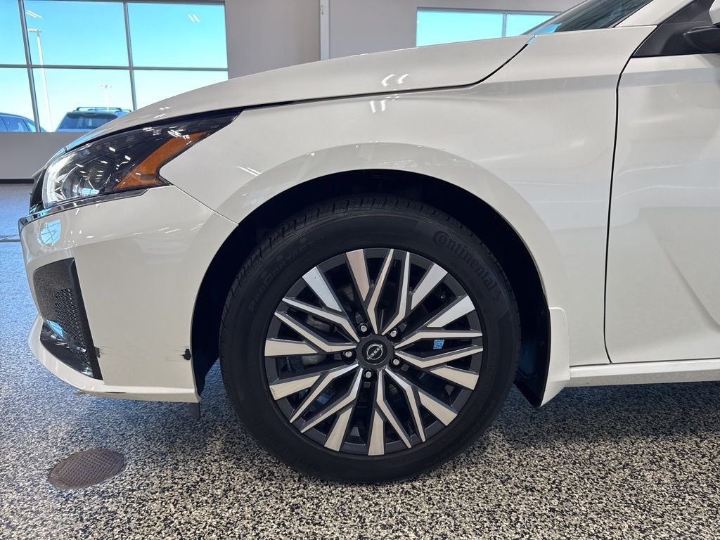 2023 Nissan Altima SV Intelligent AWD