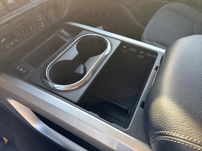 2018 Nissan TITAN XD SV Diesel