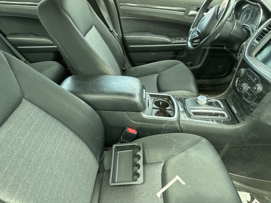 2019 Chrysler 300 Touring