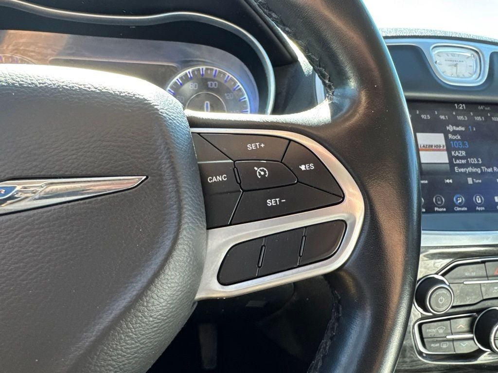 2019 Chrysler 300 Touring