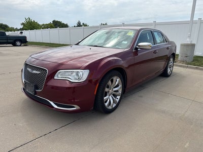 2019 Chrysler 300 Touring