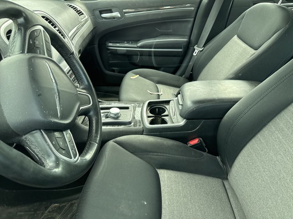 2019 Chrysler 300 Touring