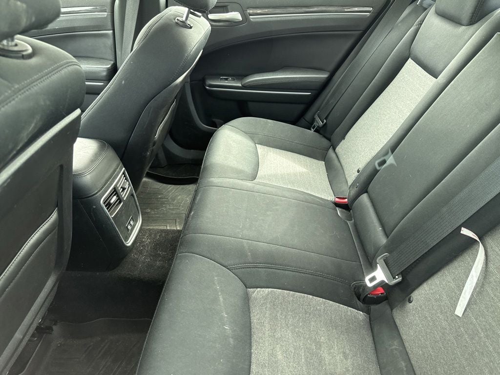 2019 Chrysler 300 Touring