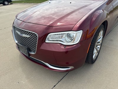 2019 Chrysler 300 Touring